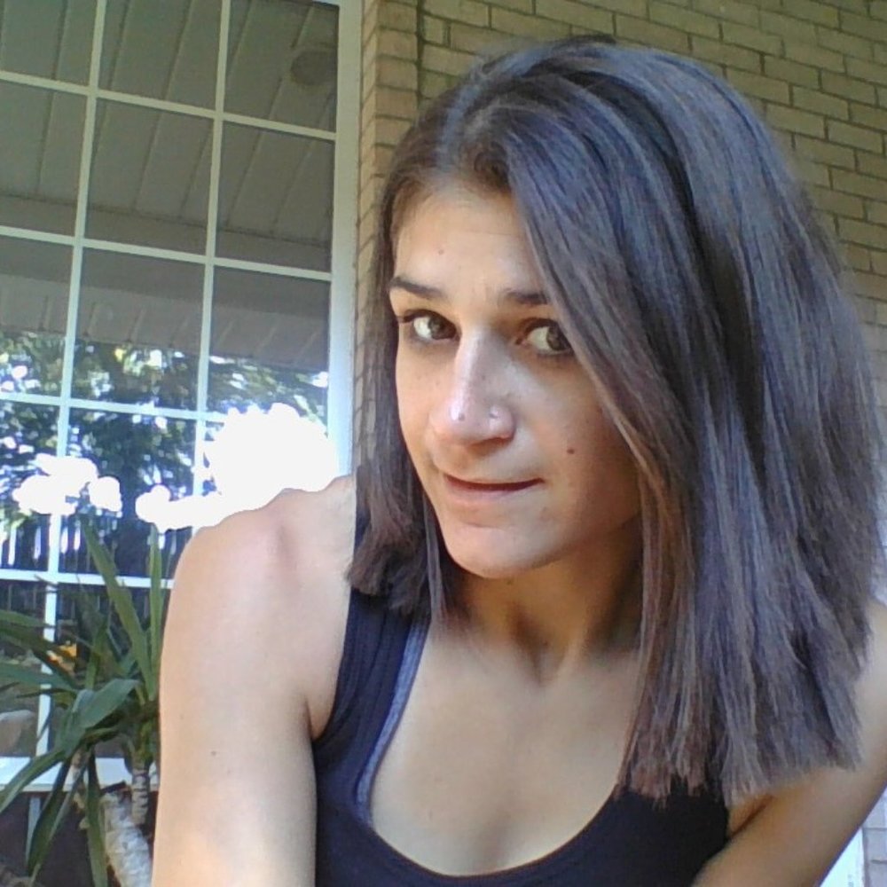 Meet your Posher, Maria